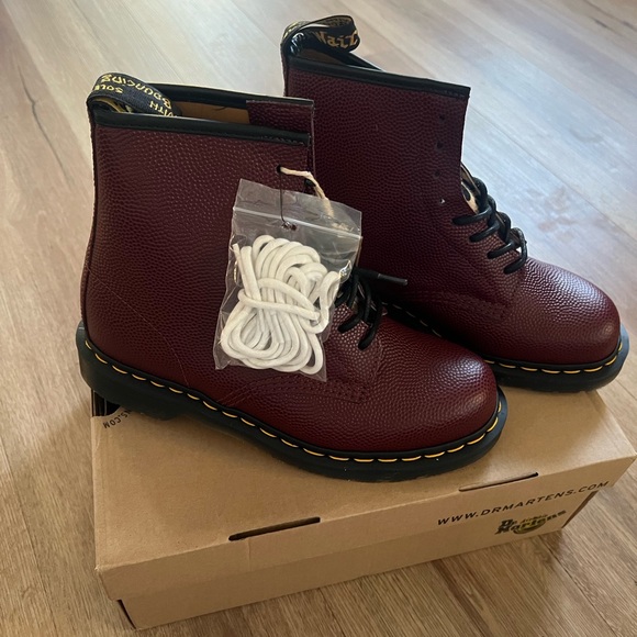 SUPER rare doc marten stussy red pebble leather and fur boots - Picture 2 of 5